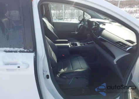 2024 Toyota Sienna Le from USA, damaged, VIN 5TDBSKFC5RS134108